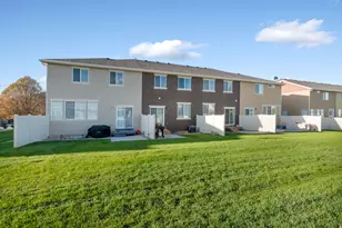 3166 W Desert Lily Dr, Lehi, UT 84043 - Photo 6