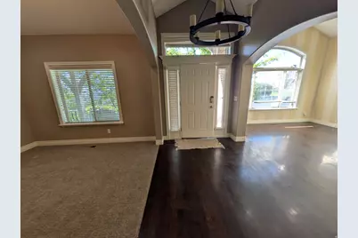 8994 S Forest Cir, Cedar Hills, UT 84062 - Photo 2