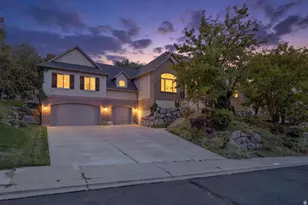 8994 S Forest Lake Circle, Cedar Hills, UT 84062 - Photo 2