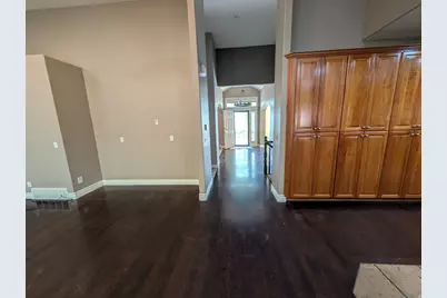 8994 S Forest Cir, Cedar Hills, UT 84062 - Photo 4