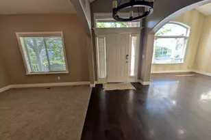 8994 S Forest Lake Circle, Cedar Hills, UT 84062 - Photo 10