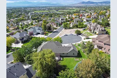 8994 S Forest Lake Cir, Cedar Hills, UT 84062 - Photo 58