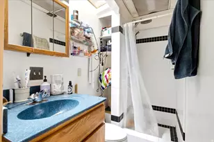 52 E 200 N, Salt Lake City, UT 84103 - Photo 38
