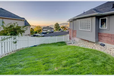1138 Ironwood Cir, North Salt Lake, UT 84054 - Photo 54