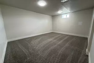 272 E 4800 S, Washington Terrace, UT 84405 - Photo 14