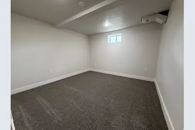 272 E 4800 S, Washington Terrace, UT 84405 - Photo 12
