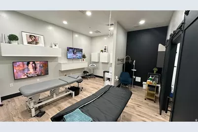 650 E Union Square St S #A, Sandy, UT 84070 - Photo 16