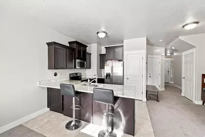 1638 N Venetian Way, Saratoga Springs, UT 84045 - Photo 6