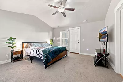 1638 N Venetian Way, Saratoga Springs, UT 84045 - Photo 8