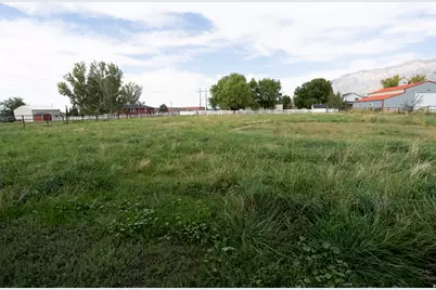 2129 W 2700 N, Farr West, UT 84404 - Photo 44