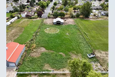 2129 W 2700 N, Farr West, UT 84404 - Photo 4