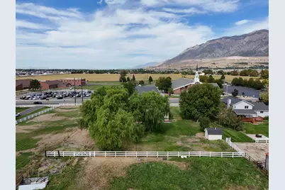 2129 W 2700 N, Farr West, UT 84404 - Photo 48