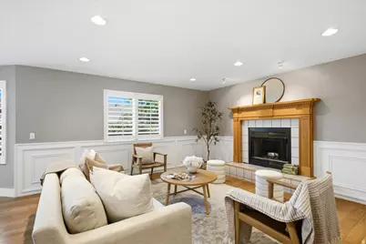 7262 S Towncrest Dr, Cottonwood Heights, UT 84121 - Photo 8