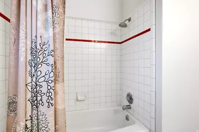 7262 S Towncrest Dr, Cottonwood Heights, UT 84121 - Photo 34
