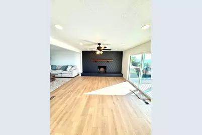 10158 S High Point Ln E, Sandy, UT 84092 - Photo 2