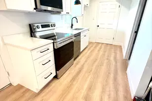 10158 S High Point Ln E, Sandy, UT 84092 - Photo 16