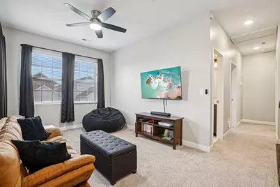 11004 S Holly Springs Dr W, South Jordan, UT 84009 - Photo 14