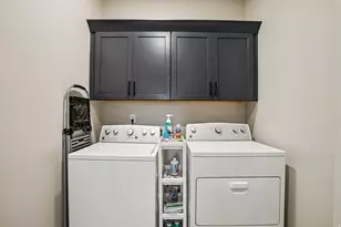 11004 S Holly Springs Dr W, South Jordan, UT 84009 - Photo 16