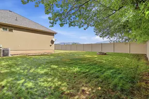 1018 N 2325 W, Layton, UT 84041 - Photo 28