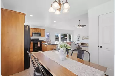 1018 N 2325 W, Layton, UT 84041 - Photo 14