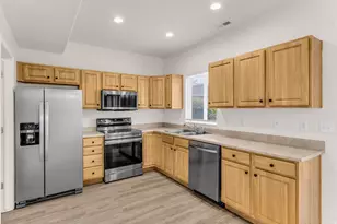 14473 S Boulder Crest Dr W, Herriman, UT 84096 - Photo 4