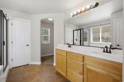 8249 S Maple Fork Dr, West Jordan, UT 84088 - Photo 18