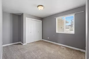 8249 S Maple Fork Dr, West Jordan, UT 84088 - Photo 24
