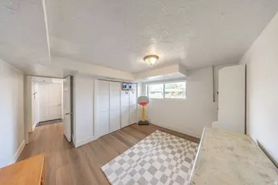 1987 S Claremont Dr E, Bountiful, UT 84010 - Photo 24