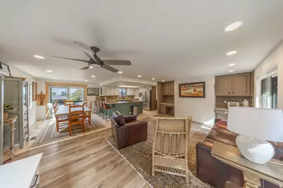 1987 S Claremont Dr E, Bountiful, UT 84010 - Photo 8