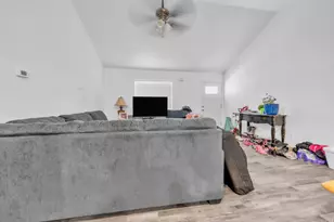 67 N 200 E, Tremonton, UT 84337 - Photo 24
