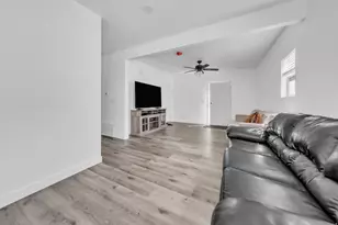 67 N 200 E, Tremonton, UT 84337 - Photo 10