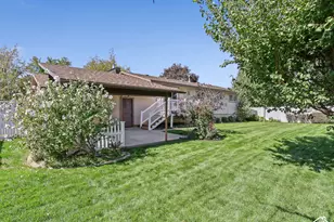 239 S Edgehill Dr, Fruit Heights, UT 84037 - Photo 46