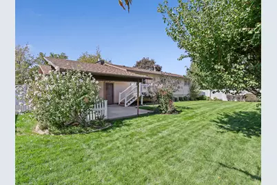 239 S Edgehill Dr, Fruit Heights, UT 84037 - Photo 46