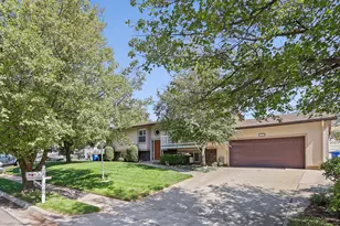 239 S Edgehill Dr, Fruit Heights, UT 84037 - Photo 1