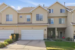 732 E Sand Dollar Dr S, Sandy, UT 84094 - Photo 1