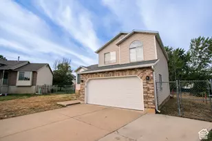 4197 Lily Dr, Roy, UT 84067 - Photo 4