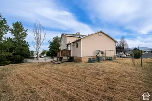 4197 Lily Dr, Roy, UT 84067 - Photo 38