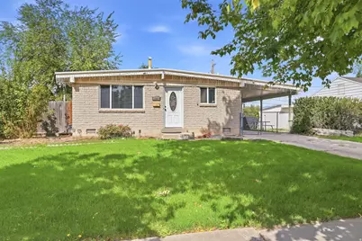 1994 W Champagne Ave, Taylorsville, UT 84129 - Photo 2