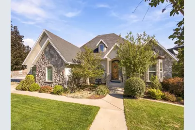 92 W Salem Hills Dr, Elk Ridge, UT 84651 - Photo 2