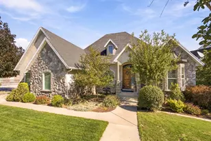 92 W Salem Hills Dr, Elk Ridge, UT 84651 - Photo 2