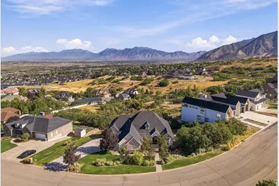 92 W Salem Hills Dr, Elk Ridge, UT 84651 - Photo 4