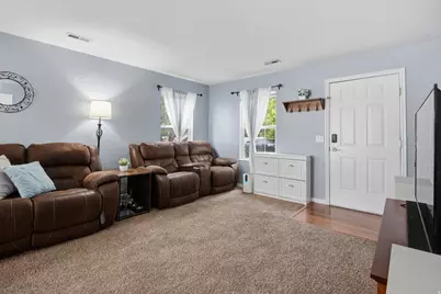 1983 N 2195 W, Clinton, UT 84015 - Photo 6