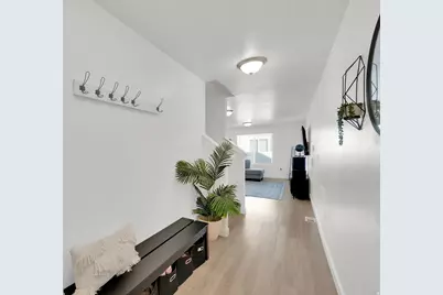 3570 W Grassland Dr, Lehi, UT 84043 - Photo 4