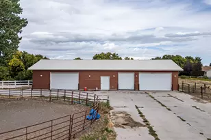 681 W 7000 S, Hyrum, UT 84319 - Photo 12