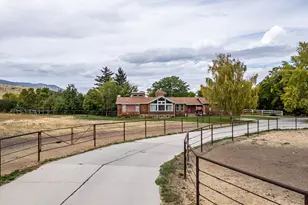 681 W 7000 S, Hyrum, UT 84319 - Photo 2