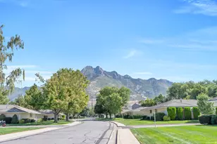 1909 E 5150 S, Holladay, UT 84117 - Photo 30