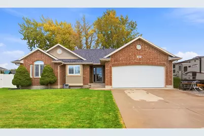 652 N 2750 W, West Point, UT 84015 - Photo 2