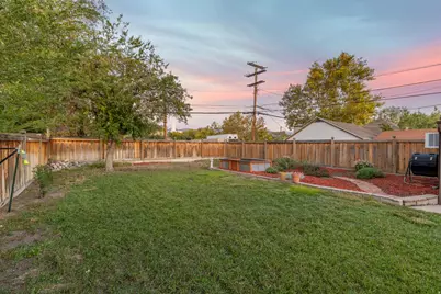 661 S Post St, Salt Lake City, UT 84104 - Photo 40