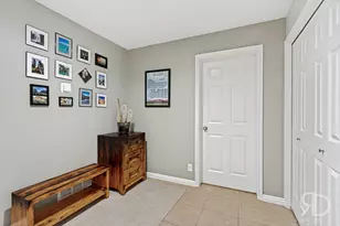 48 W 300 S, Salt Lake City, UT 84101 - Photo 2