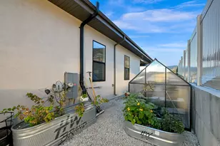 365 S Canyon Overlook Dr E, Tooele, UT 84074 - Photo 48